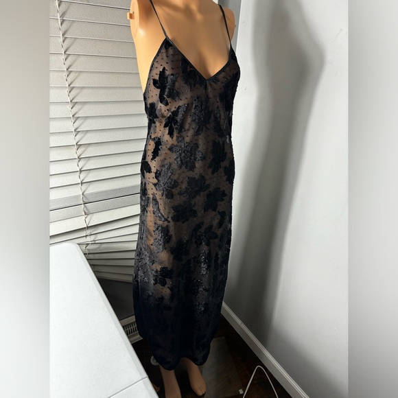 Fantasies by Morgan Taylor Sexy Nightgown lace velvet size S - Picture 6 of 16